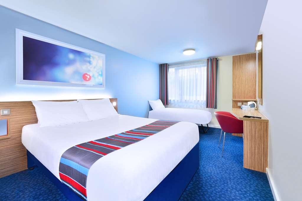 Travelodge High Wycombe Central Pokój zdjęcie